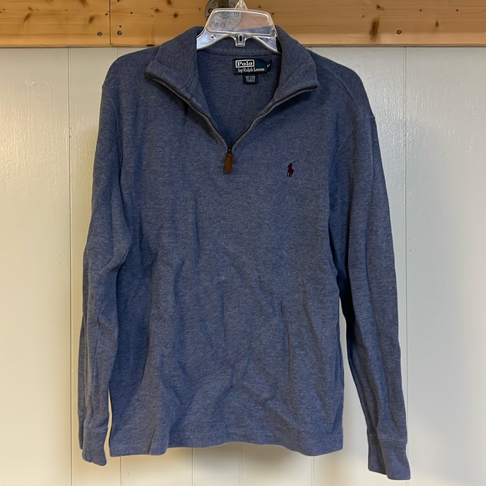 Men’s Polo 1/4 zip
Light blue with maroon logo